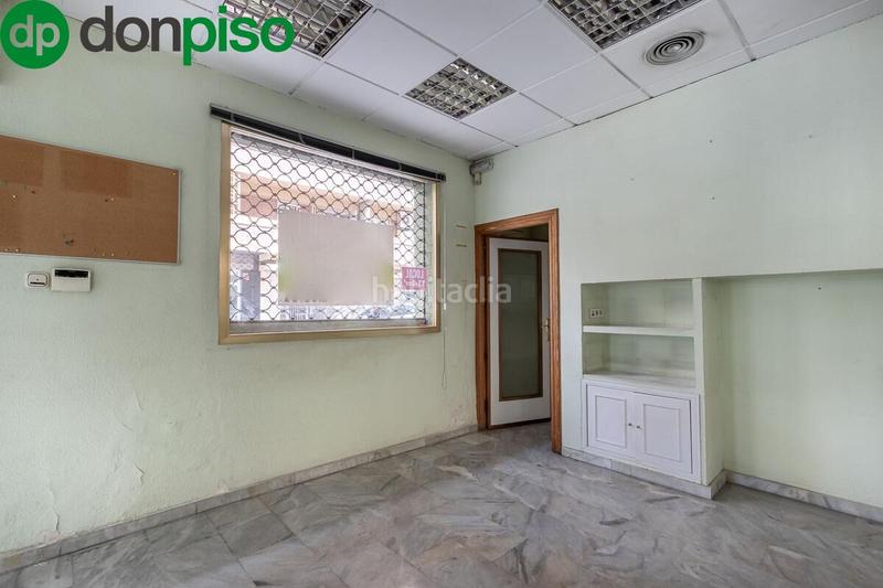 Foto bd42eb01-f528-4919-a9be-fc5cd03b864f. Locale commerciale in Plaza de Toros Granada