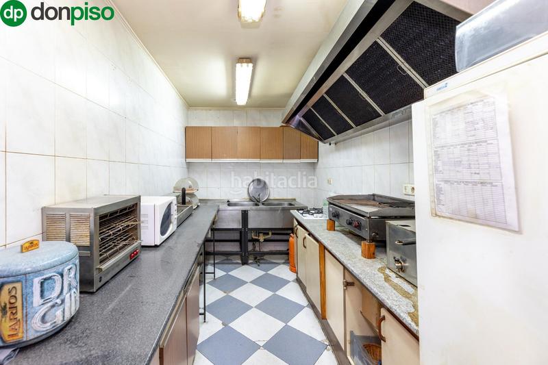 Foto 3020f4df-cc5a-4869-907c-673f22e014ec. Fabrikhalle mit heizung in Atarfe