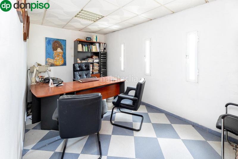 Foto 4fd7a4cb-459d-4e80-9a26-b5ba6633f5fe. Fabrikhalle mit heizung in Atarfe