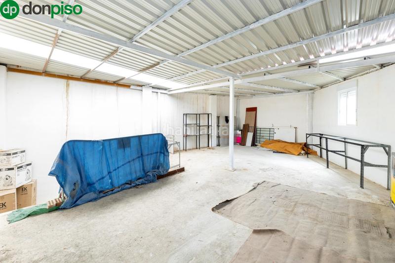 Foto da67863b-f575-40bd-8929-9aa7f6d31551. Fabrikhalle mit heizung in Atarfe