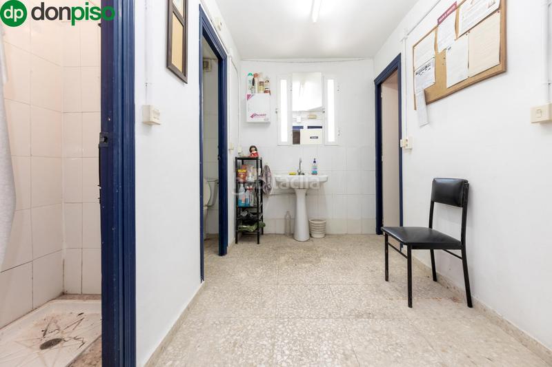 Foto e900b576-06fd-46bc-b573-ea705d05800c. Fabrikhalle mit heizung in Atarfe