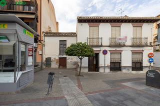 Casa  Pl. del sol, 3. Espectacular casa para rehabilitar o construir edificio