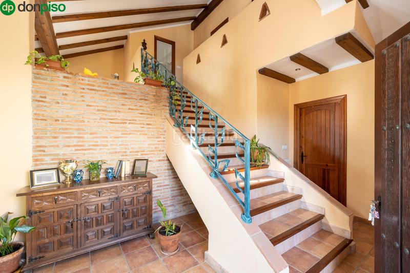 Foto 439490fb-9a91-4891-bbb9-d6d5bb1ce894. Xalet amb aparcament piscina a Nigüelas