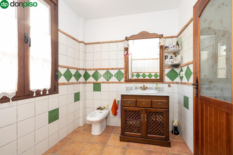 Foto 5fd86673-dfce-452d-8758-4de7ffa74191. Xalet amb aparcament piscina a Nigüelas