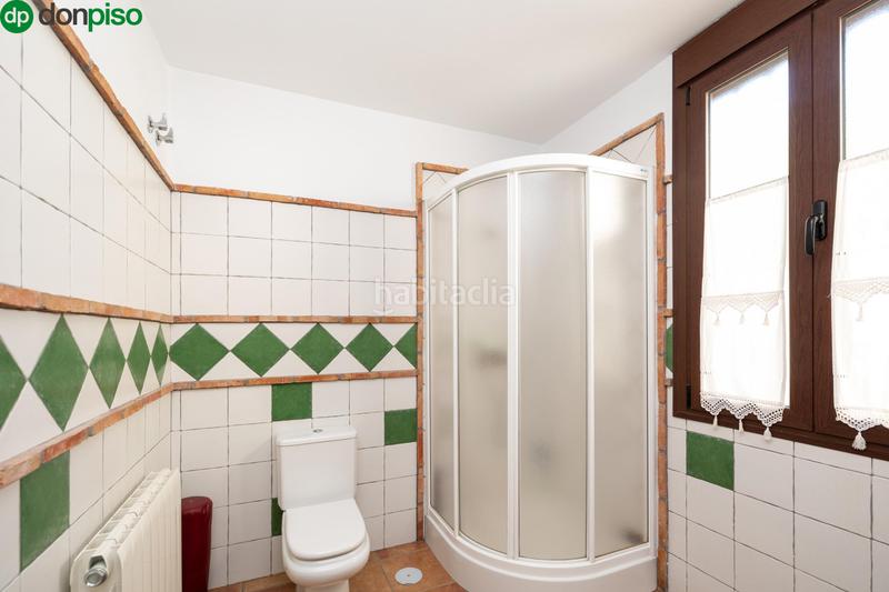 Foto c2396015-c5c6-4e3c-8d9a-1654fde608ae. Xalet amb aparcament piscina a Nigüelas