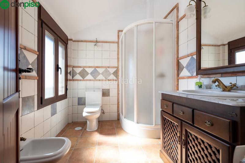 Foto d3ef64ed-4bad-4169-bff5-1ee02dfc4b9c. Xalet amb aparcament piscina a Nigüelas