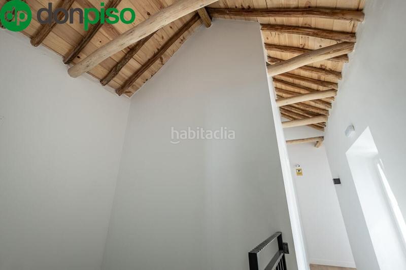 Foto 129e17ff-d1a3-4049-9745-50041c414993. Casa  turística con alta rentabilidad asegurada en la zubia. en Zubia (La)