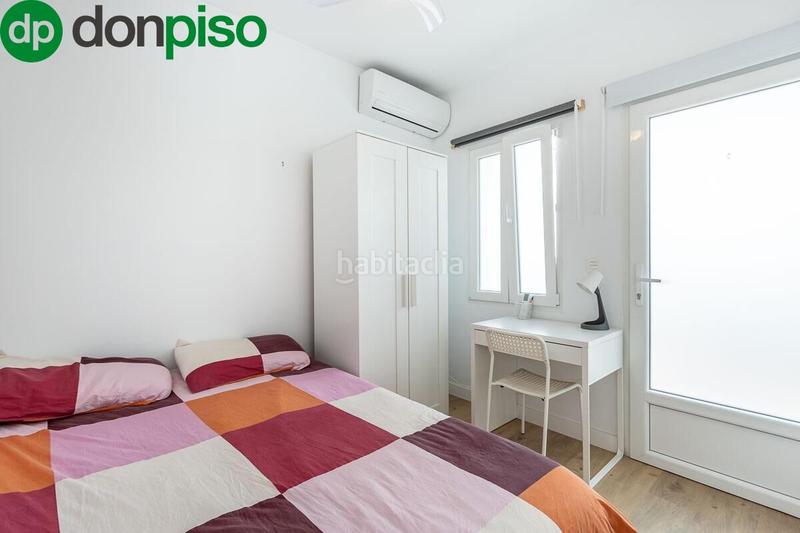 Foto 573eb9f0-e7fa-4705-8462-963808d2ba47. Casa  turística con alta rentabilidad asegurada en la zubia. en Zubia (La)