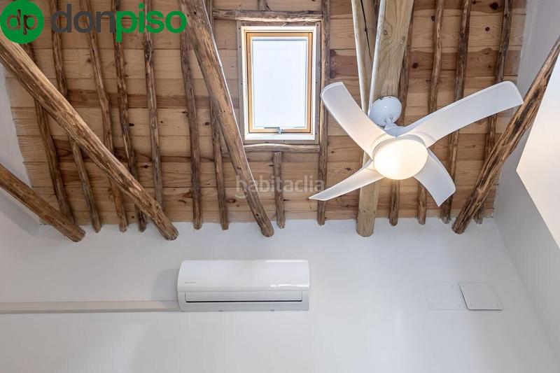 Foto 70075b82-2487-4a6c-9365-a97c7da4e2b0. Casa  turística con alta rentabilidad asegurada en la zubia. en Zubia (La)