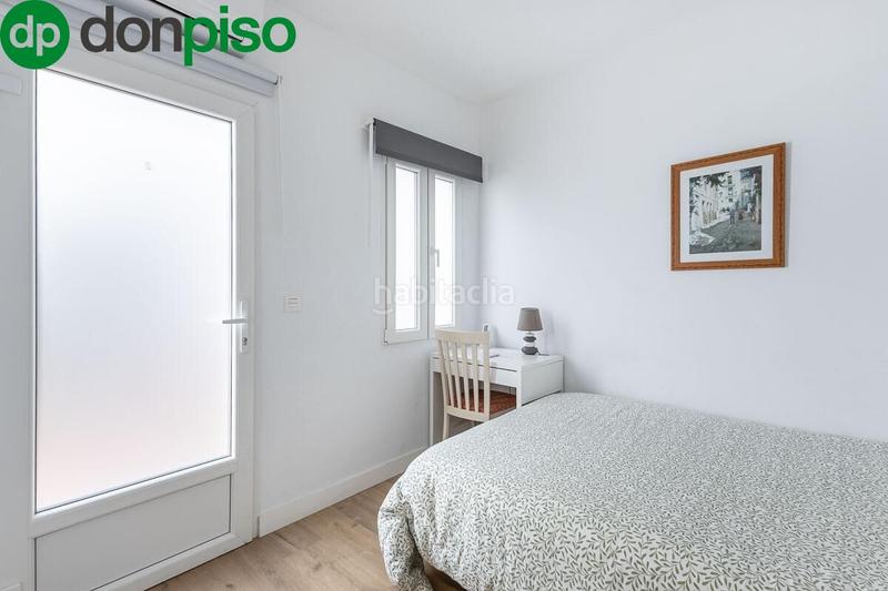 Foto f2714e28-82d1-4f9e-bd2a-4427e50ae72d. Casa  turística con alta rentabilidad asegurada en la zubia. en Zubia (La)