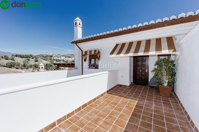 Foto a302e9d6-b544-4f90-9eec-27dbb5bea6ea. Dúplex preciosa casa en velilla con vistas despejadas en Almuñécar