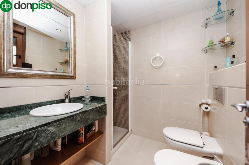 Foto cd6b4328-d84e-4581-bda3-9f564efa2a9f. Dúplex preciosa casa en velilla con vistas despejadas en Almuñécar