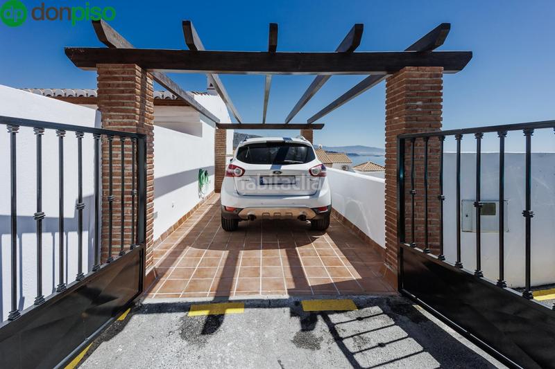 Foto fc3ca380-4569-4b78-adf0-48ac9270026c. Dúplex preciosa casa en velilla con vistas despejadas en Almuñécar
