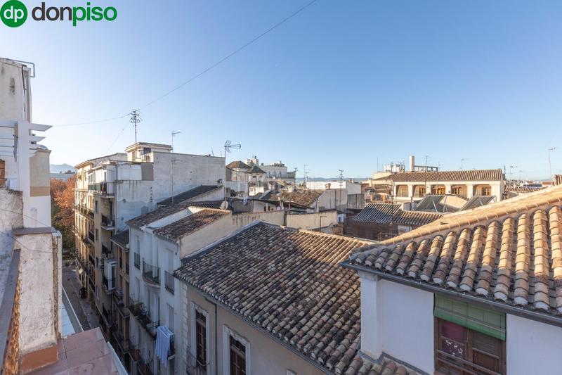 Foto ab0c91bf-87e6-46da-9d65-8c52e2e52fd0. Casa in Centro - Sagrario Granada