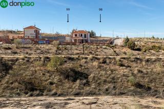 Terreno residencial  Calle abelia. Venta de parcela urbana en otura zona santa clara golf