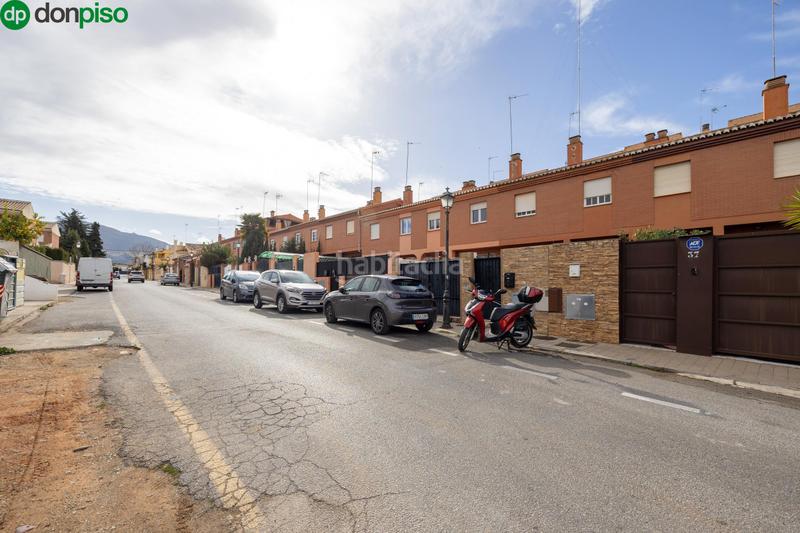 Foto e672a2cf-4b61-4acb-b52f-81a9edfbf3b7. Casa pareada tu hogar ideal luz, espacio y tranquilidad en Huétor Vega