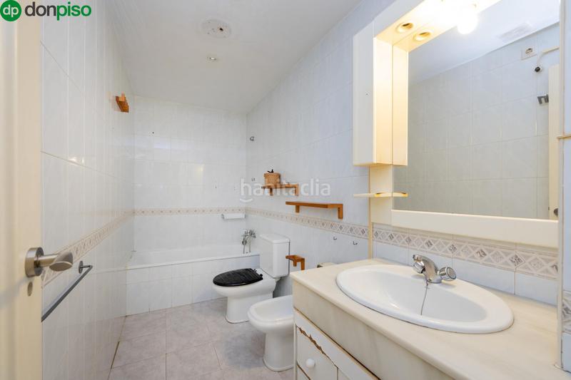 Foto f629d78d-d4b1-4aa4-aa70-61b51422799a. Casa pareada tu hogar ideal luz, espacio y tranquilidad en Huétor Vega