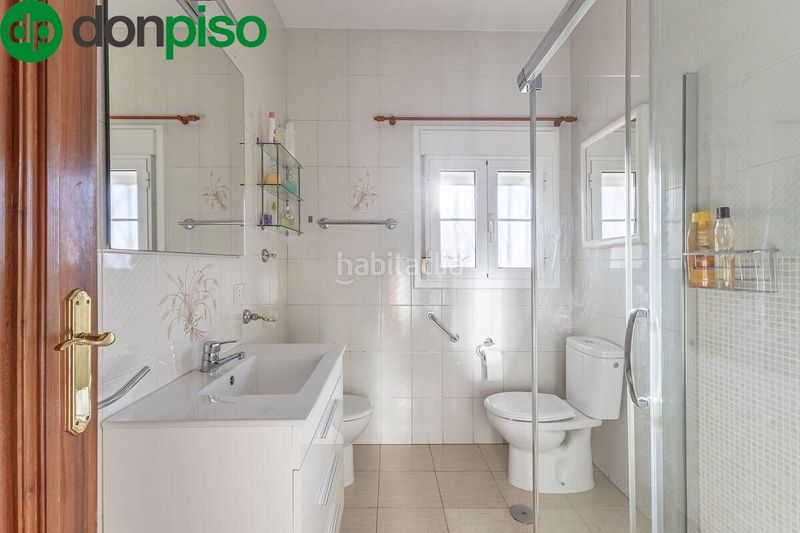 Foto 3d0fba63-b5eb-473a-a886-32bda6e6764c. Casa amb calefacció aparcament a Barrio de la Vega Monachil