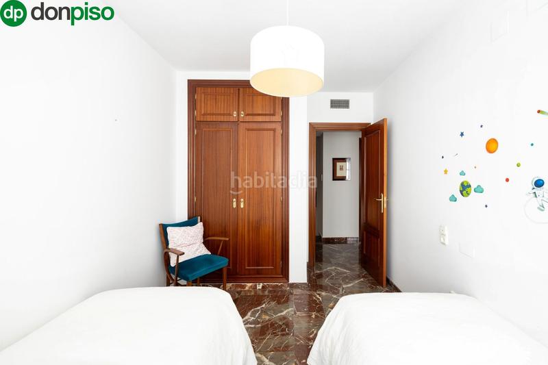 Foto 35b641f8-43ca-4256-94c3-60cc9e20de75. Casa adosada espectacular casa ubicada en el exclusivo barrio de albayda, diseñada con una distribución funcional en Granada