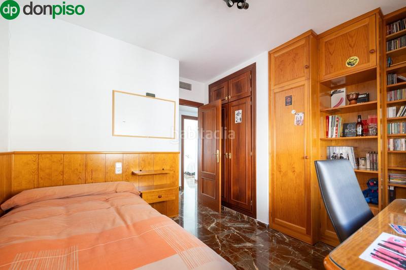 Foto 6634dd10-94d7-4d37-a3ea-c9c5e4115393. Casa adosada espectacular casa ubicada en el exclusivo barrio de albayda, diseñada con una distribución funcional en Granada