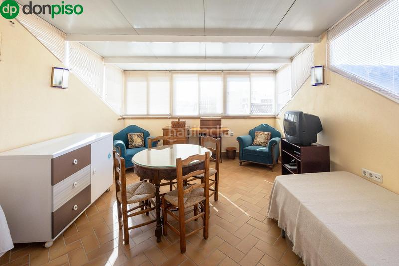 Foto 912d61f6-a6be-4c05-bde9-3c2f64eb4cf4. Casa adosada espectacular casa ubicada en el exclusivo barrio de albayda, diseñada con una distribución funcional en Granada