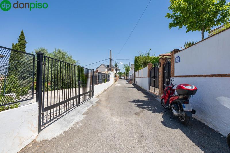 Foto 5085f9db-c9d1-44e1-bbaa-a14498f5e574. Wohngrundstück in Barrio de la Vega Monachil