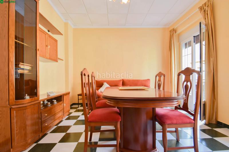 Foto a3d37207-3903-4d3a-8425-574e81b0008d. Casa pareada gran casa para invertir o entrar a vivir, solo 70.000 en Pinos Puente