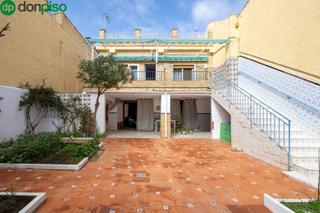 Maison  Sevilla. Casa en pleno centro de armilla