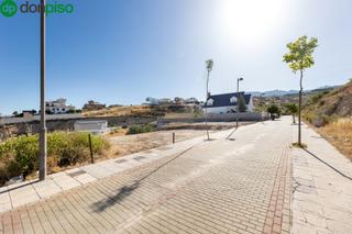 Terreny residencial a Calle calle fuente vaqueros 9. Estupenda parcela con magníficas vistas en la zubia