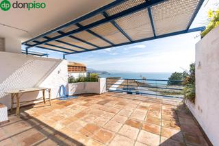 Casa adossada a Marina del este 38. Espectacular adosado en la herradura , con vistas al mar