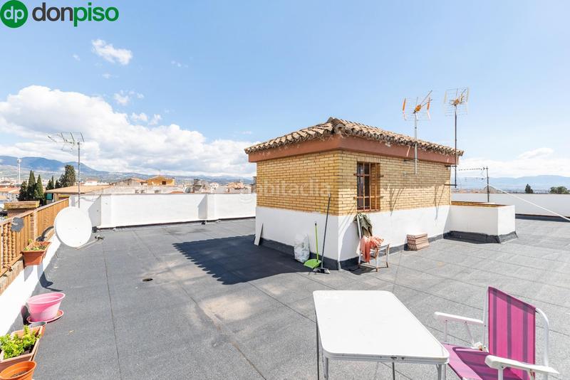 Foto fcaa7f02-1245-4fdb-a54d-129263d06dad. Piso en reyes catolicos 9 impresionate piso muy luminoso y reformado en Albolote