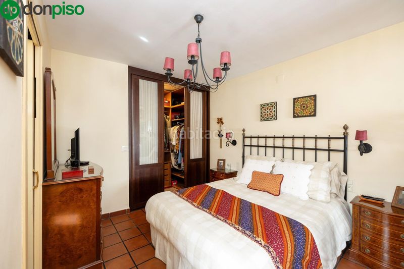 Foto 2df231e5-6d47-45a0-a02c-f97ec1e0a569. Casa gran casa en albaicín bajo. en Barrio de Albaicín Granada