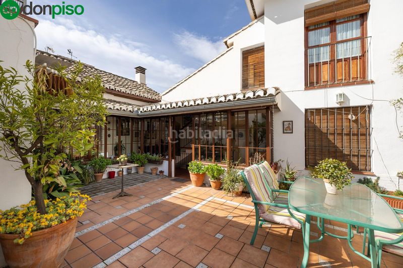 Foto abda0711-1f42-4081-b82d-aa0d30b55e64. Casa gran casa en albaicín bajo. en Barrio de Albaicín Granada