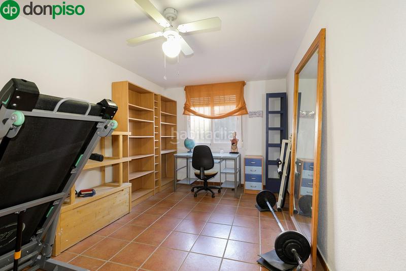 Foto 80876545-9416-4607-ac3d-416ad5f62547. Casa en ramon j.sender 1 el hogar que estabas buscando!!! aquí está!!! en la zubia. en Zubia (La)