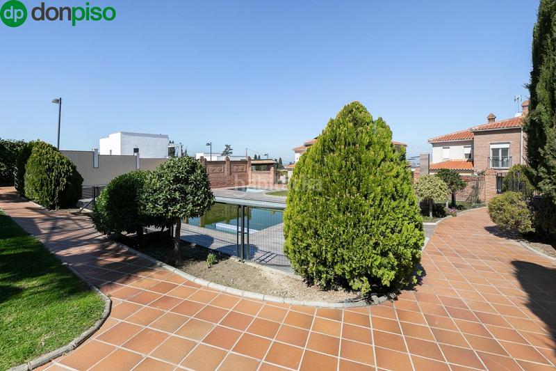 Foto 99228c8f-3893-45da-b4e5-ca5692d3b381. Casa en ramon j.sender 1 el hogar que estabas buscando!!! aquí está!!! en la zubia. en Zubia (La)