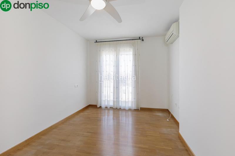 Foto be212d07-c622-406b-ab24-c2e87cb7b8cf. Casa en ramon j.sender 1 el hogar que estabas buscando!!! aquí está!!! en la zubia. en Zubia (La)