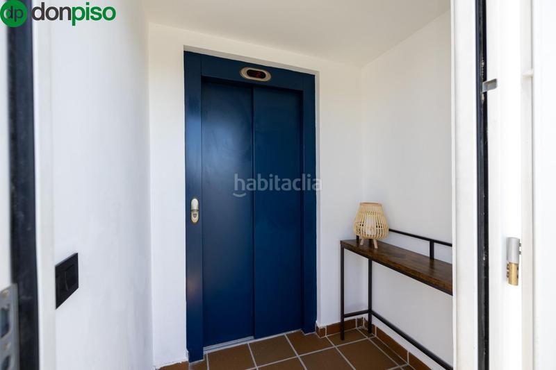 Foto 646a1924-08e5-4d8f-821c-7d18e8eac735. Attico con parcheggio piscina in Campus de la Salud Armilla