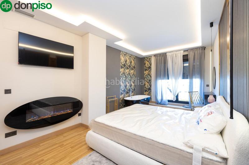 Foto 7a28815a-e6c0-46d0-a055-cfb9e33603ca. Attico con parcheggio piscina in Campus de la Salud Armilla