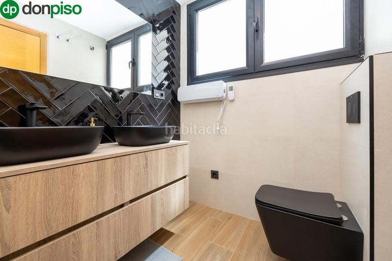 Foto cb5c60b8-6a08-470f-a2c9-d44ee138eaba. Attico con parcheggio piscina in Campus de la Salud Armilla