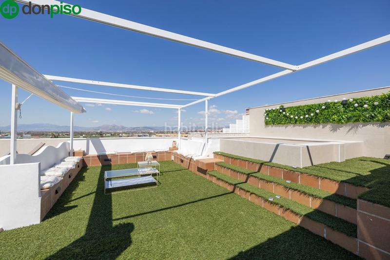 Foto d0dbd0b8-d0fc-427c-ad9e-637ecca584e2. Attico con parcheggio piscina in Campus de la Salud Armilla