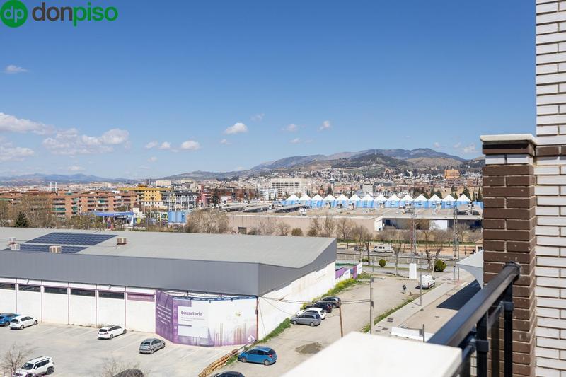 Foto d6f8eaa3-c538-404b-994d-01c3ed6aad1e. Attico con parcheggio piscina in Campus de la Salud Armilla