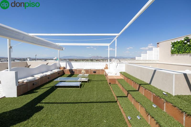 Foto d8794905-e786-45b6-914f-654ae9f8ff4a. Attico con parcheggio piscina in Campus de la Salud Armilla