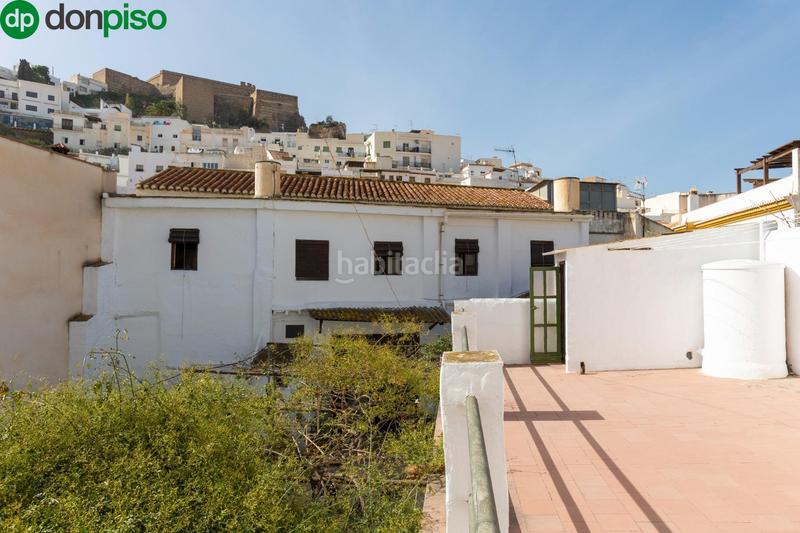 Foto 1030105f-7ff6-41b2-b622-a42422999517. Edifici a calle cristo 68 a Centro Salobreña