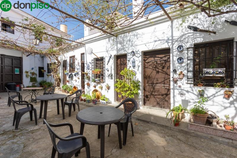 Foto a0eeeecb-62a5-43b6-a39a-6bb0f52a3cd9. Edifici a calle cristo 68 a Centro Salobreña