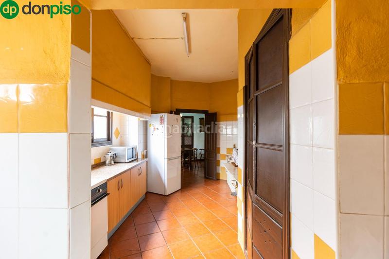 Foto aed61b7a-3589-4f1f-a557-9ff972c5ac83. Edifici a calle cristo 68 a Centro Salobreña