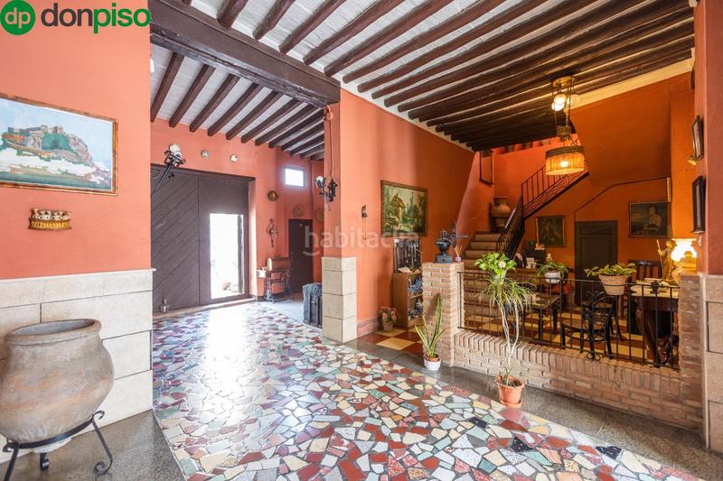 Foto bd99546b-0d1b-4e23-be2b-4b20e4d4aec7. Edifici a calle cristo 68 a Centro Salobreña