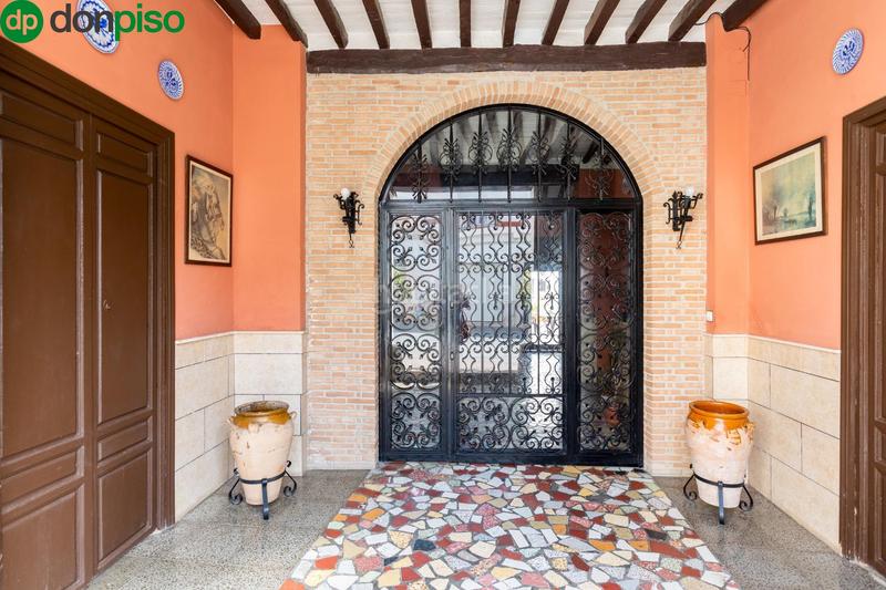 Foto ce00b386-beeb-4d92-99f6-5b43a700eabd. Edifici a calle cristo 68 a Centro Salobreña