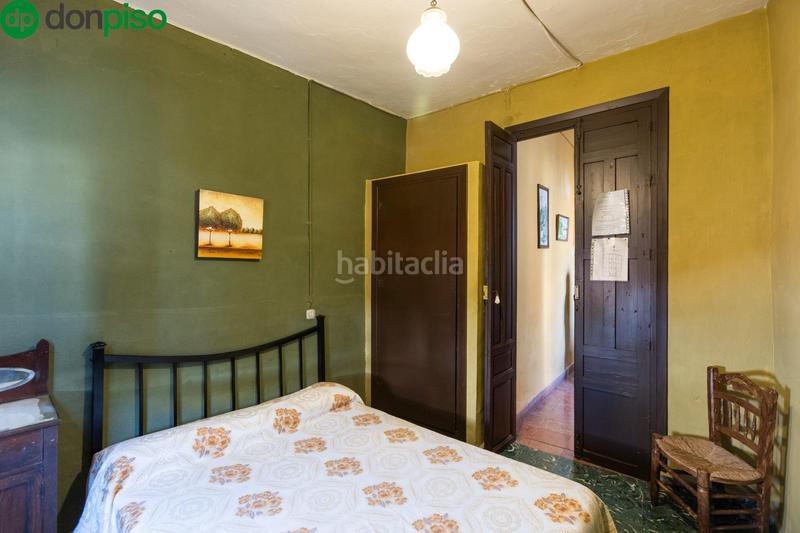 Foto ea99768b-bd83-433b-8959-421cf9d7f604. Edifici a calle cristo 68 a Centro Salobreña