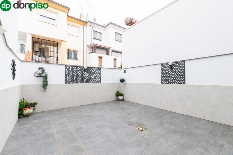 Foto 1b872f6a-8acb-4947-9db9-33b24a1c31a8. Casa adosada en calle alcalde e. muñoz arevalo 45 preciosa casa adosada en la mejor zona en Santa Fe