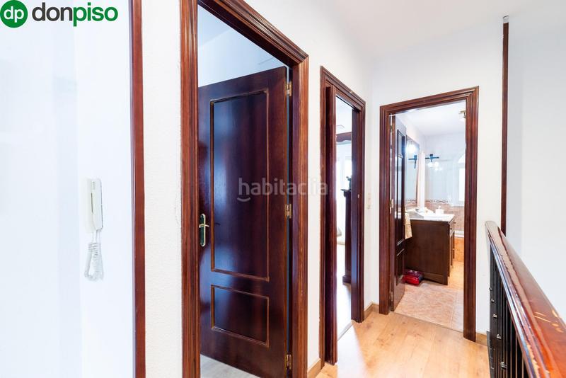 Foto 5bda3d51-63fb-4dc8-baae-ddd26411aea9. Casa adosada en calle alcalde e. muñoz arevalo 45 preciosa casa adosada en la mejor zona en Santa Fe